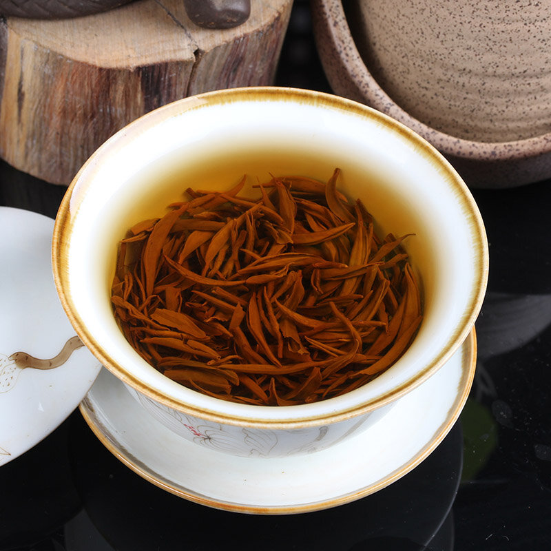Tè nero profumato di Jinjunmei di Guiyuan di classe eccellente 250g, tè alla rinfusa profumato del tè nero di Wuyi profumato Luzhou del miele di Guiyuan