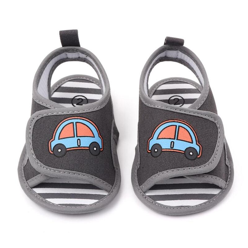 Sandálias para bebês de verão respiráveis antiderrapantes com desenho animado carro