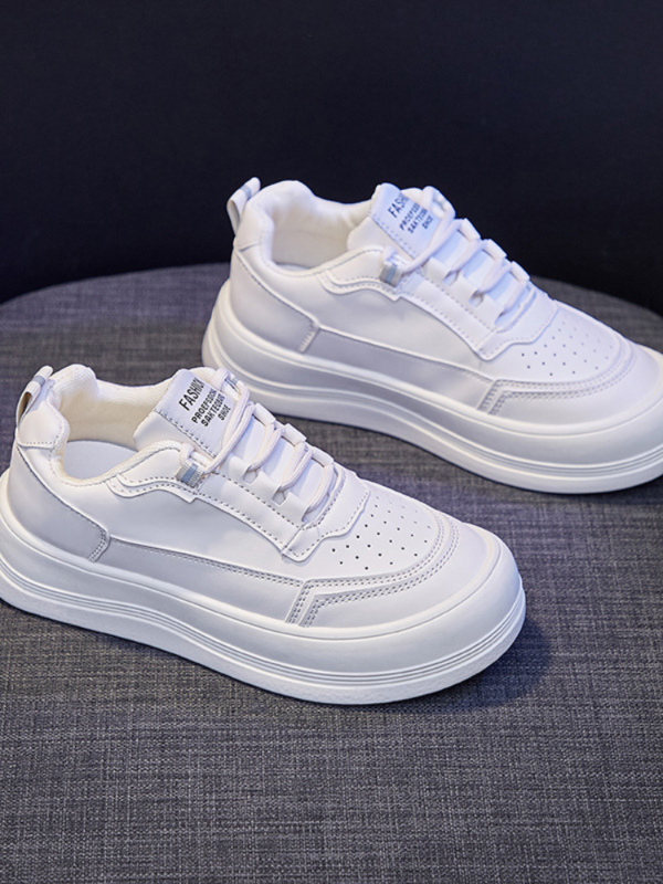 Sepatu Putih Wanita 2021 Musim Semi Korea Ujung Bulat Sepatu Lari Datar Wanita Sneakers Platform Wanita Sepatu Vulkanisasi Wanita Pelatih
