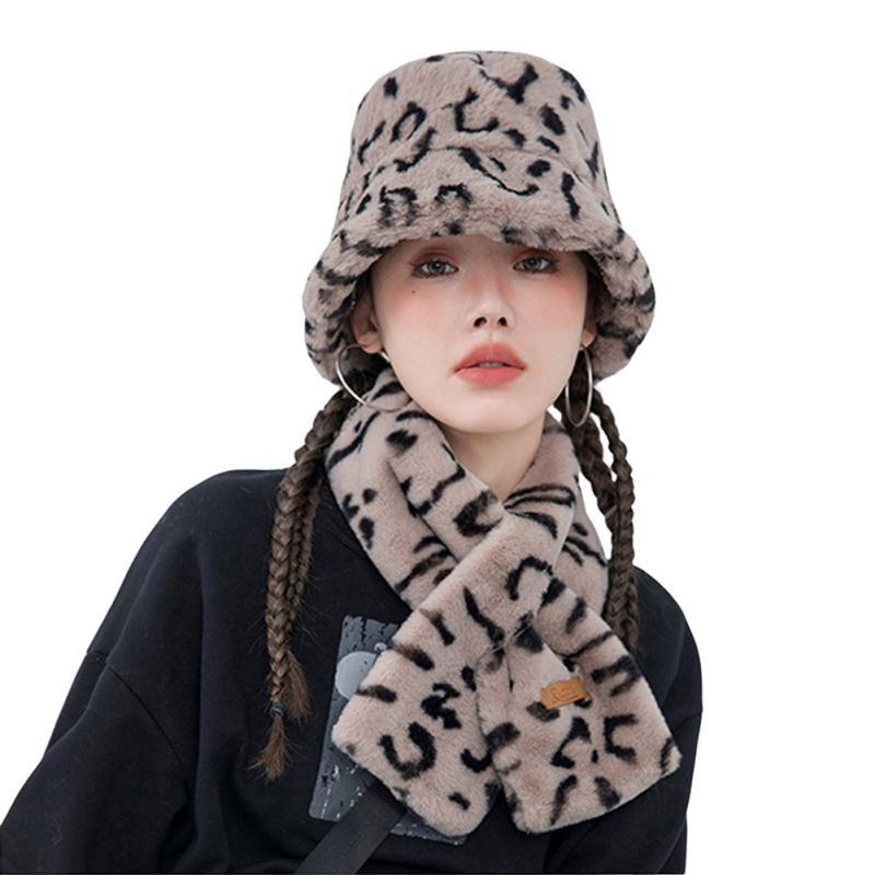 Women's Faux Fur Scarf With Buckle Hat Winter Leopard Warm Soft Furry Shawl Wrap And Beanies Fluffy Neck Warmer Scarves Set
