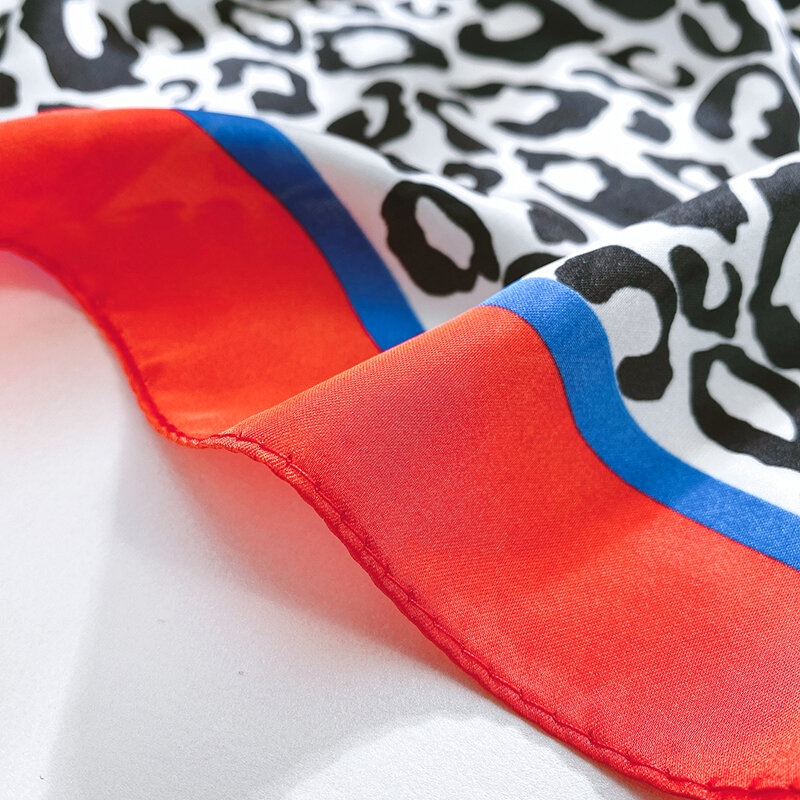 Aurdolf – petit foulard carré imprimé léopard pour femme, écharpe de travail en soie, à la mode, pour cheveux, pour fille, été, 2020