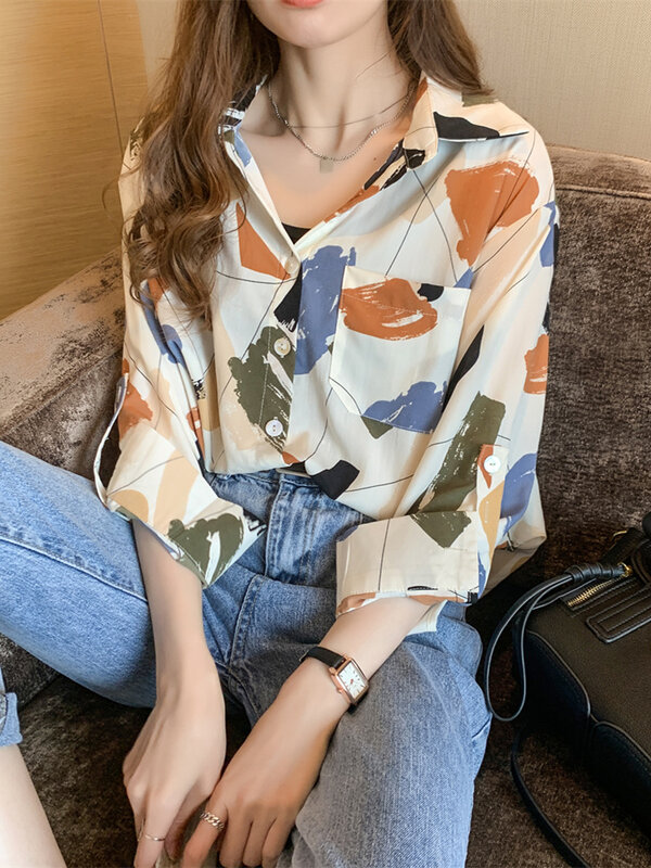 Blusa holgada de Chifón con dibujo en blanco para Primavera, camisa holgada de estilo coreano con bolsillos para mujer