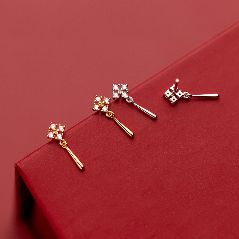 Boucles d'oreilles exquises en or plaqué argent S925 14K et diamant rouge, simple tempérament sauvage