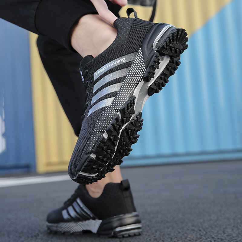 Gorąca sprzedaż lekkie buty do biegania 48 oddychające odkryte męskie buty sportowe wygodny trening sportowy obuwie męskie trampki damskie