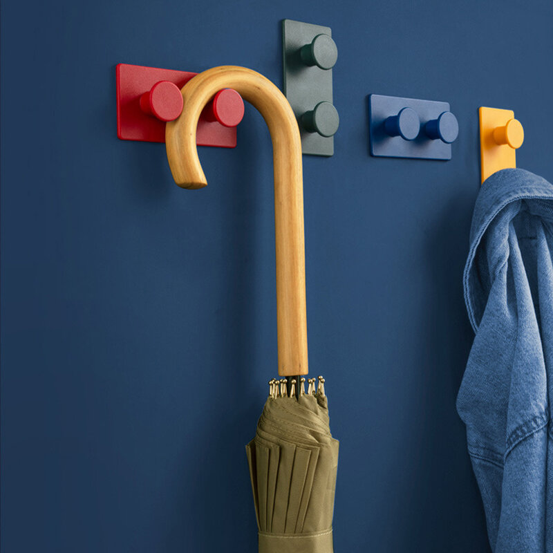 الإبداعية الملونة البلاستيك جدار ذاتية اللصق تخزين هوك مفتاح مظلة خطاف تعليق المعاطف الحمام تخزين الرف ديكور المنزل التخزين