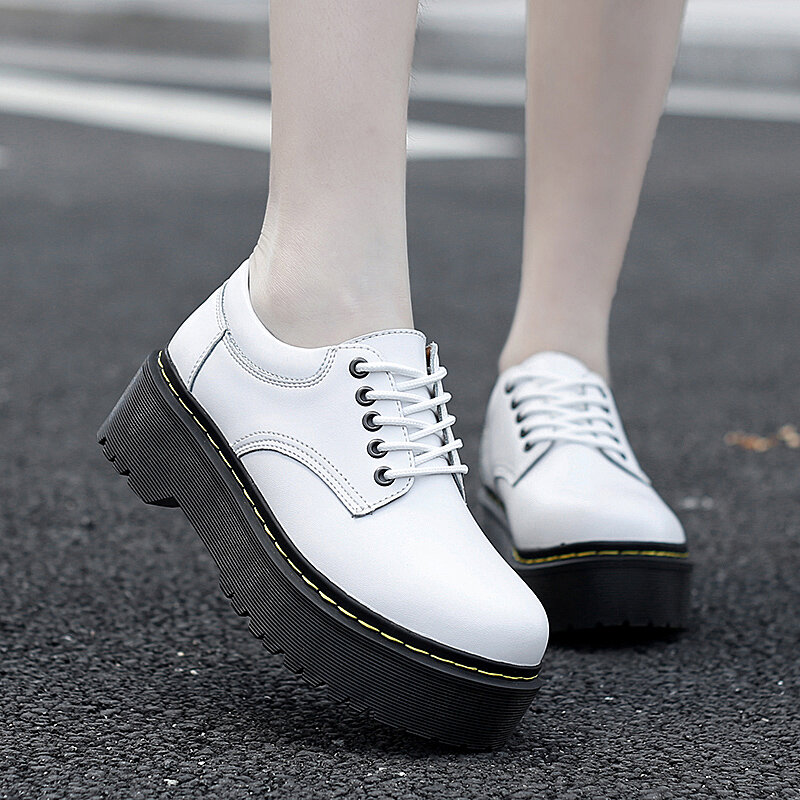 Zapatos de tacón cuadrado para mujer, calzado femenino de PU, impermeable, transpirable, con cordones, a la moda, novedad de 2021
