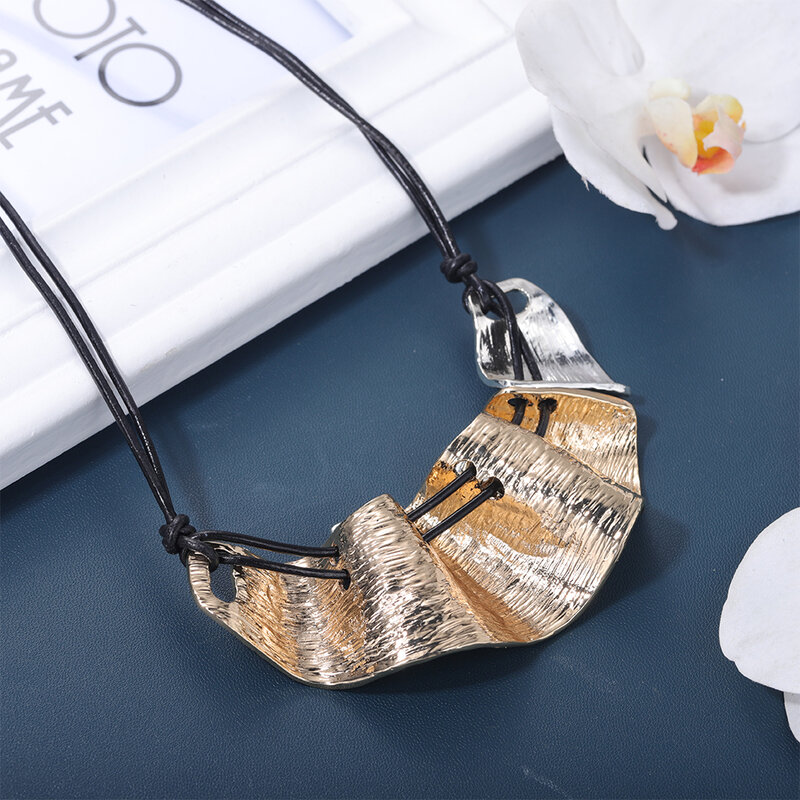 Meicem Block Anhänger Halsketten Frauen Multi-schicht Leder Ungewöhnliche Einzigartige Design der Mutter Tag Geschenk 2022 Halskette frauen mode