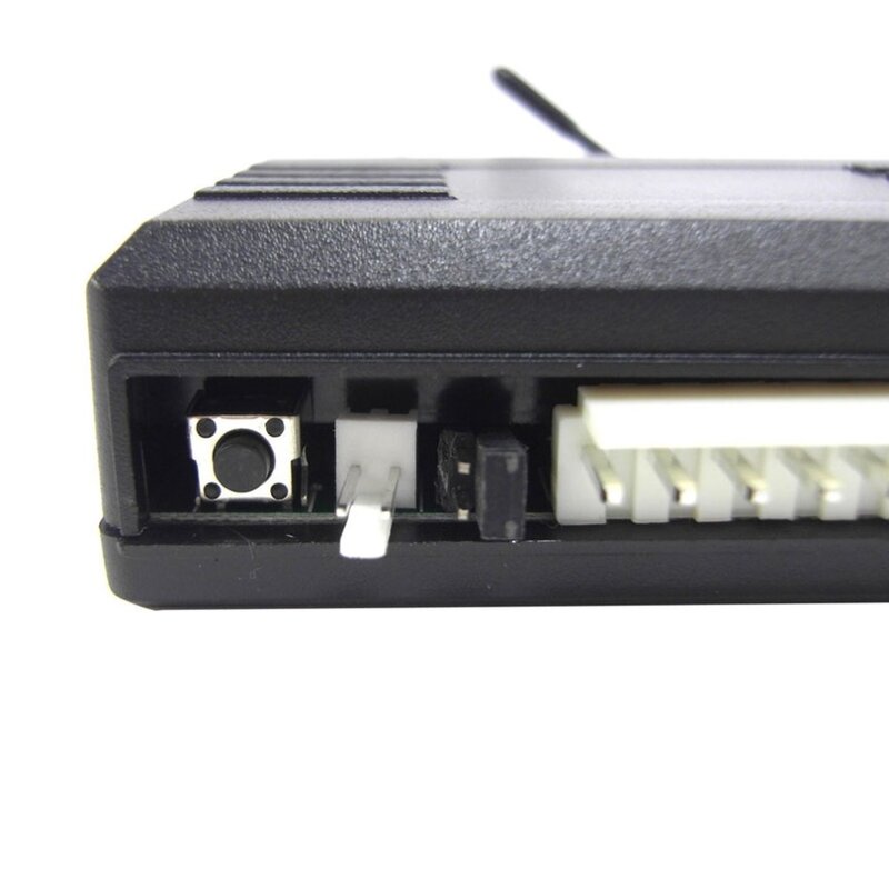 Dispositivo di allarme della serratura centralizzata telecomandato dell'automobile di M616-8182 con il sistema del motore