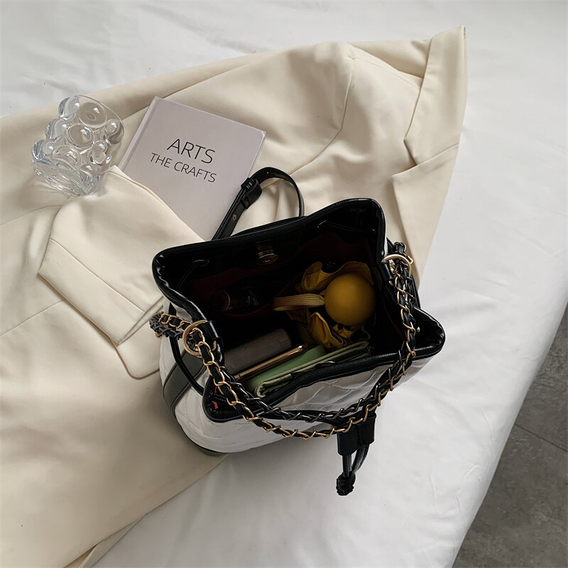 Nieuwe Luxe Handtassen Dames Diamant Rooster Cross Body Bags Designer Schoudertas Vrouwelijke Trekkoord Emmer Zak Keten Sac A Main