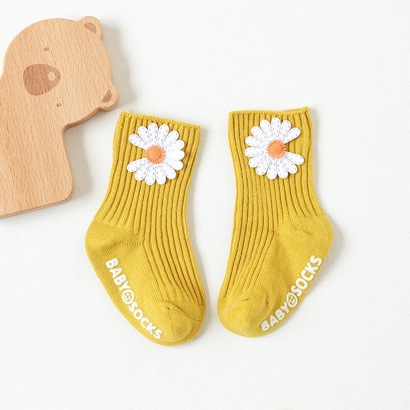 Chaussettes antidérapantes pour bébés de 0 à 3 ans, accessoires jaunes en forme de tournesol pour filles et garçons, en coton, automne et hiver