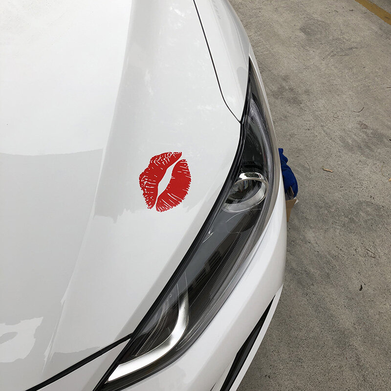 10*7.5CM Kiss Marks Fuel Cap Decals Car Styling Decoration Vinyl Stickers Accessories C4-0932