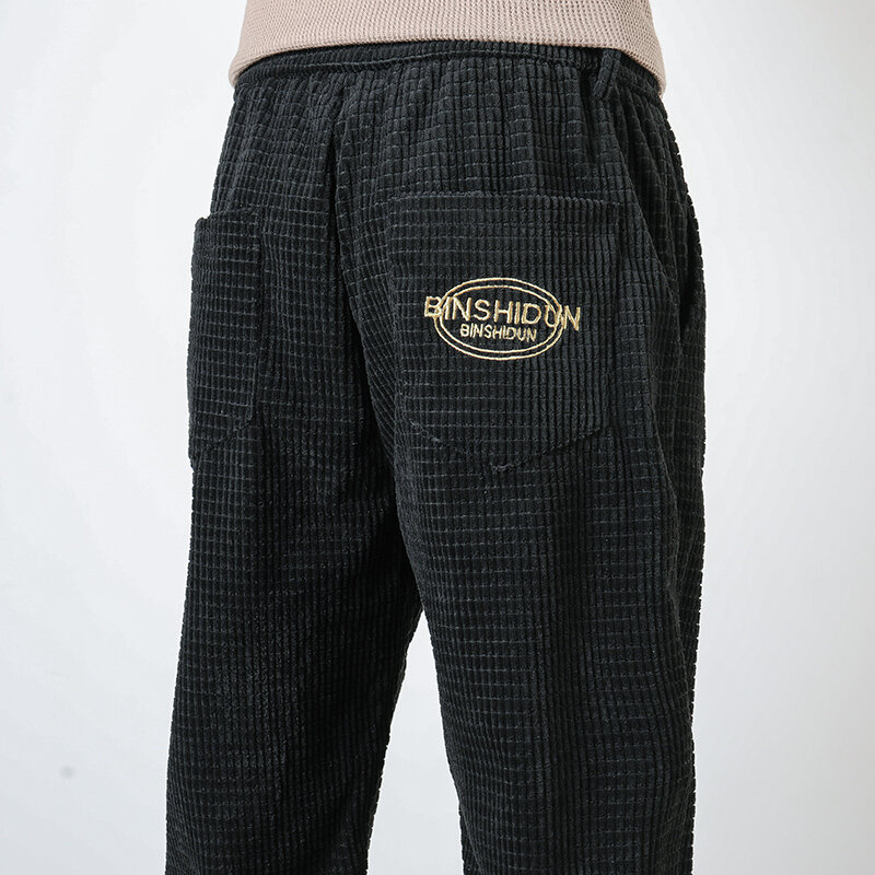ZOENOVA-Pantalones informales de pana para hombre, pantalón harén con bordado de letras, ropa de calle de lana, color negro