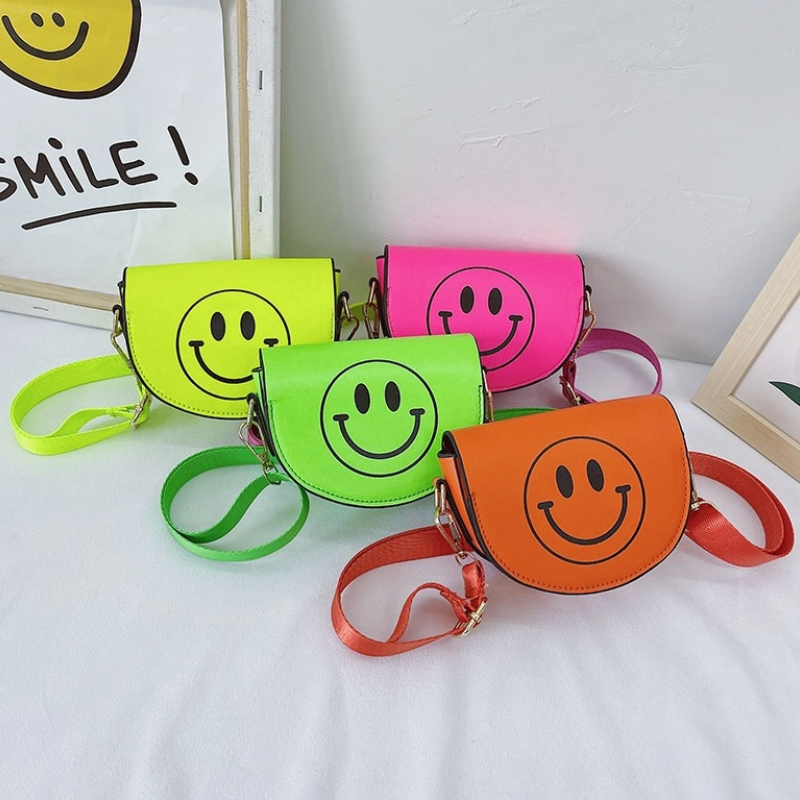 Mini bolso de hombro tipo bandolera para niños, carteras y monederos pequeños con dibujo de cara sonriente, Color caramelo