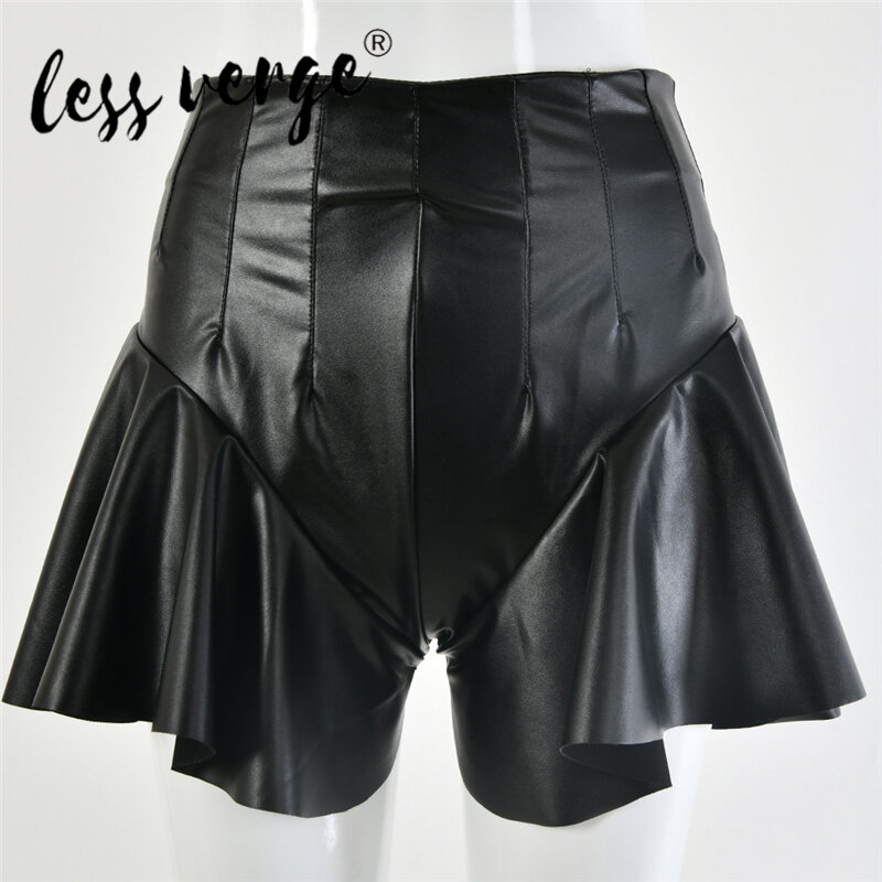 Lessverge-pantalones cortos de cuero sintético de cintura alta para mujer, cortos ajustados con volantes, Sexy, color negro, liso elástico, para Otoño e Invierno