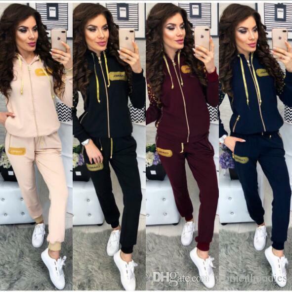 2021 women's clothing in Europe and the new winter sports leisure suit two-piece yellow spots pattern