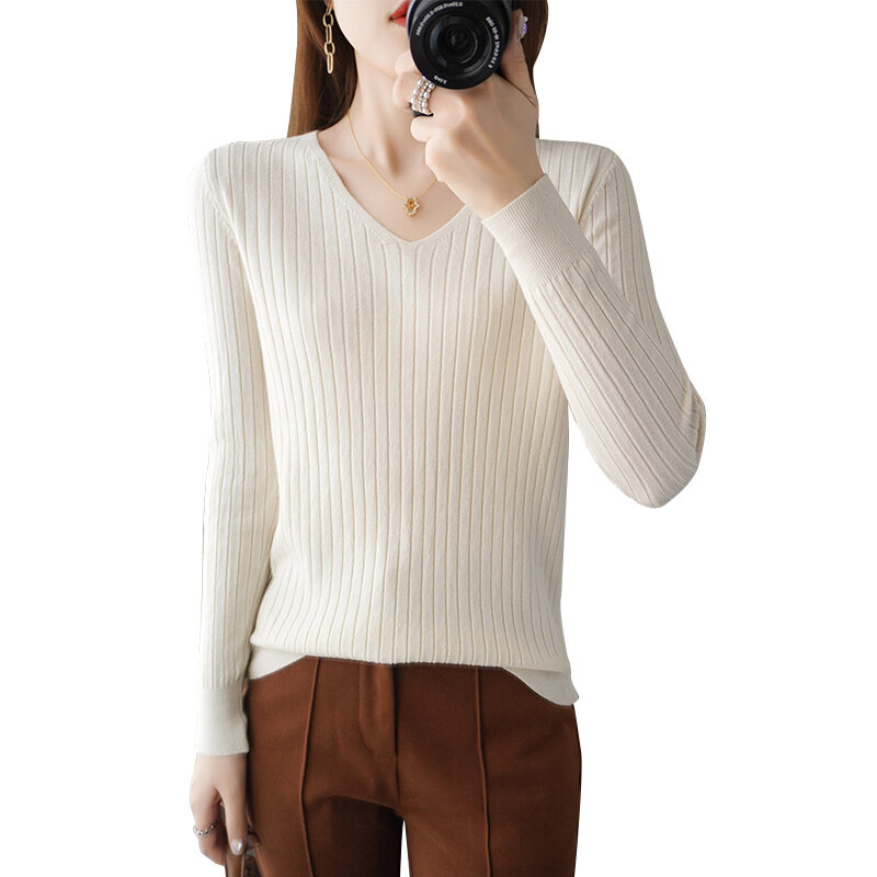 長袖ニットの女性用Vネックセーター,肌に密着したセーター,ファッショナブルなミッドネックデザイン,秋冬向け,2021コレクション