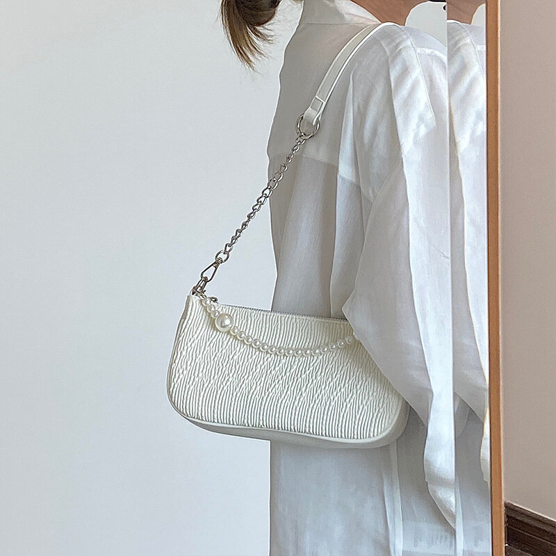 Eleganti borse Baguette con catena per donna 2021 Flap borse Vintage retrò con perle borsa a tracolla piccola a tracolla femminile Designer