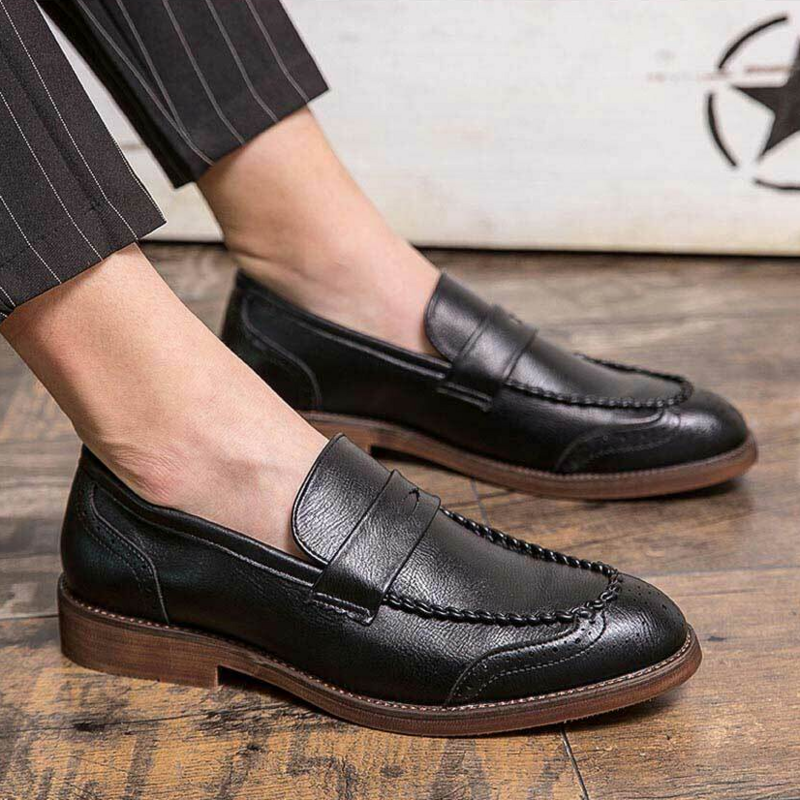 2021 Men's Handmade PU Black Retro Loafers Low Heel Comfortable Fashion Trend Classic Fashion Business Casual Shoes  ZZ187