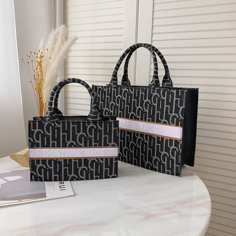 Large Women'S Tote Bag  2021 New Trend Large Capacity Luxury Designer Handbag Ladies Briefcase Shoulder Bag With Short Handles