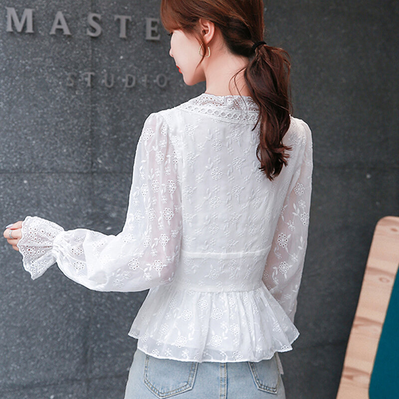 Camisa feminina bordada com manga comprida, camisa nova para outono e primavera 2020 de chiffon branco, camisa com decote em v