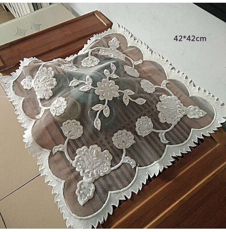 Exquisite Pastoral Lace Trim Embroidered Beads Flowers Square Tablecloth Bedside Tables Refrigerator TV Dust Cover Cloth Tapete