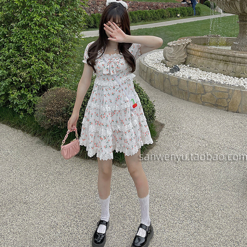 Kobiety lato jednoczęściowy koreański koronka słodka słodka sukienka w stylu Vintage miękka dziewczyna kwadratowy kołnierzyk bufiaste rękawy kwiatowy sukienka Kawaii Y2k