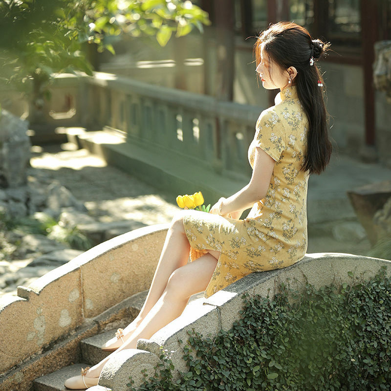 新鮮な花のチャイナドレスqiapao中国風ドレス若いレトロ改善チャイナサムルームパーティーサマーフローラルドレス女性用