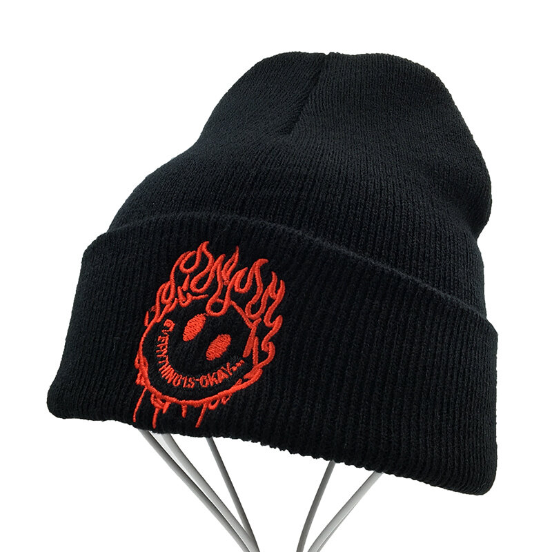 Nieuwe Glimlach Brandende Herfst Cap Mutsen Voor Mannen Vrouwen Warm Houden Mode Gebreide Winter Hat Hip-Hop Skullies Koude hoed