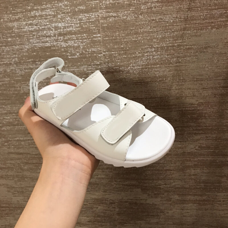 أطفال بنات الماس الصنادل 2021 موضة الصيف الأميرة الأبيض أحذية من الجلد