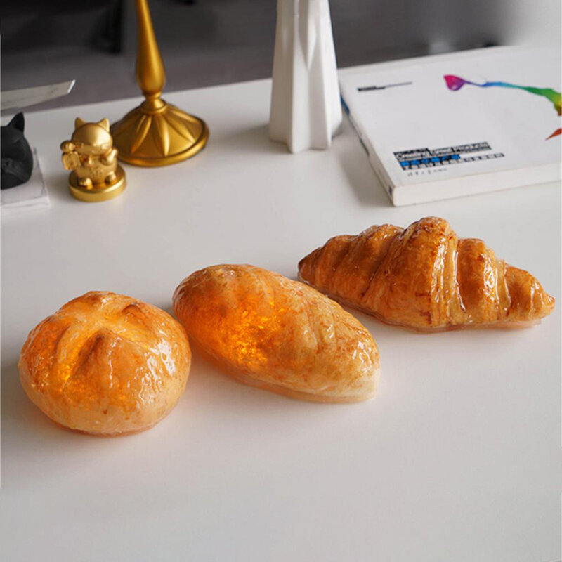 Night Light Decoration Unique Simulation Croissant Bread LED Night Lamp for Baking Room Cake Store Lighting Gift