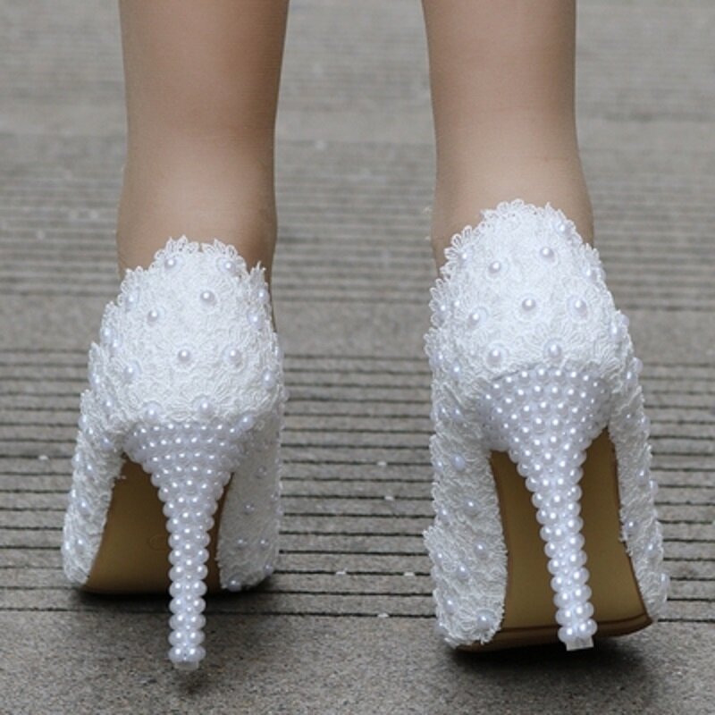Wiosna nowe kryształowe perły Lady białe buty ślubne z koronką 5CM obcasy Sexy słodkie buty na przyjęcie dla księżniczki