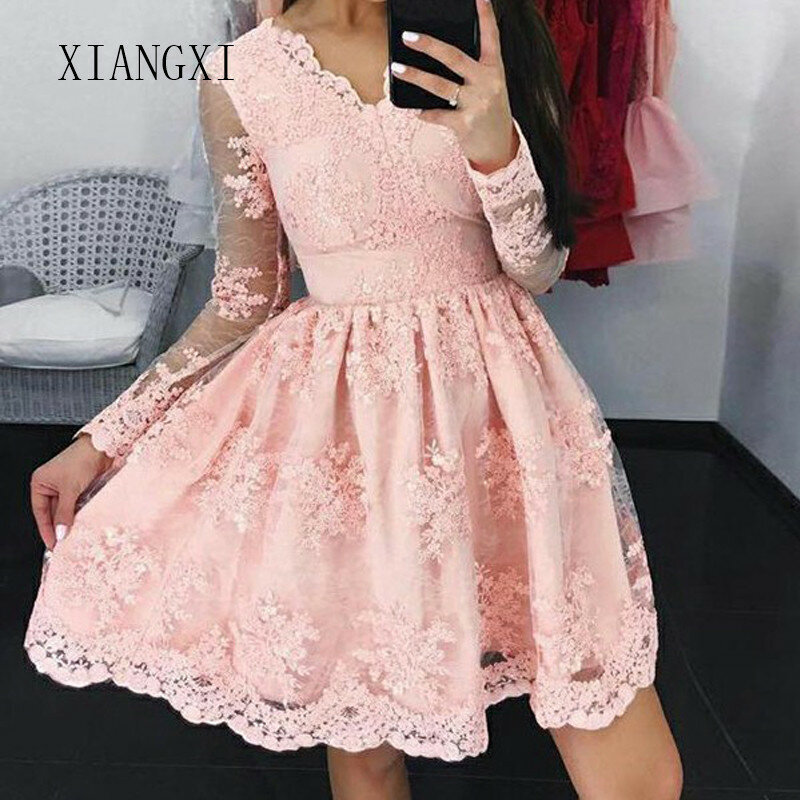 Curto Vestidos Pink Homecoming Dress Lace V-Neck Full Sleeves Above Knee Graduation Gowns Short Party Dress 2020