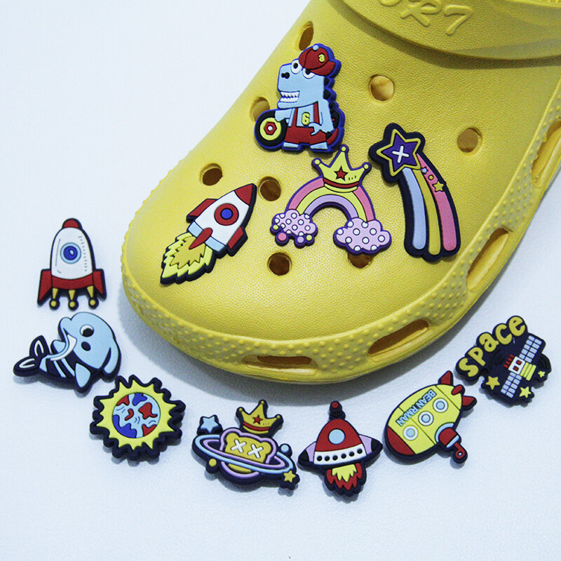 New PVC Shoe Charm Cartoon Shoe Buckle Cute Rainbow Croc Jibz Shoe Accessories Decorations Children's Favorite Gift