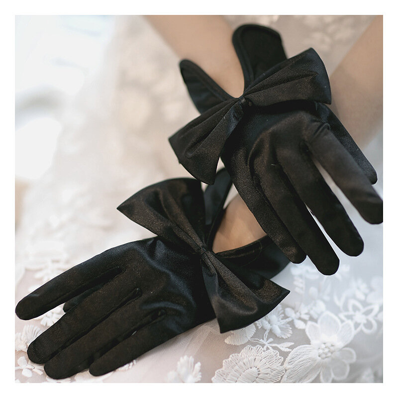 2021 rękawiczki ślubne koronkowe w kwiaty z perłami czarne rozciągliwe satynowe eleganckie akcesoria ślubne rękawiczki ślubne