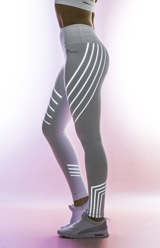 Vrouwen Running Yoga Set Ademend Tops Push Up Broek Sportkleding Gym Workout Fitness Digital Print Stretch Leggings & Beha