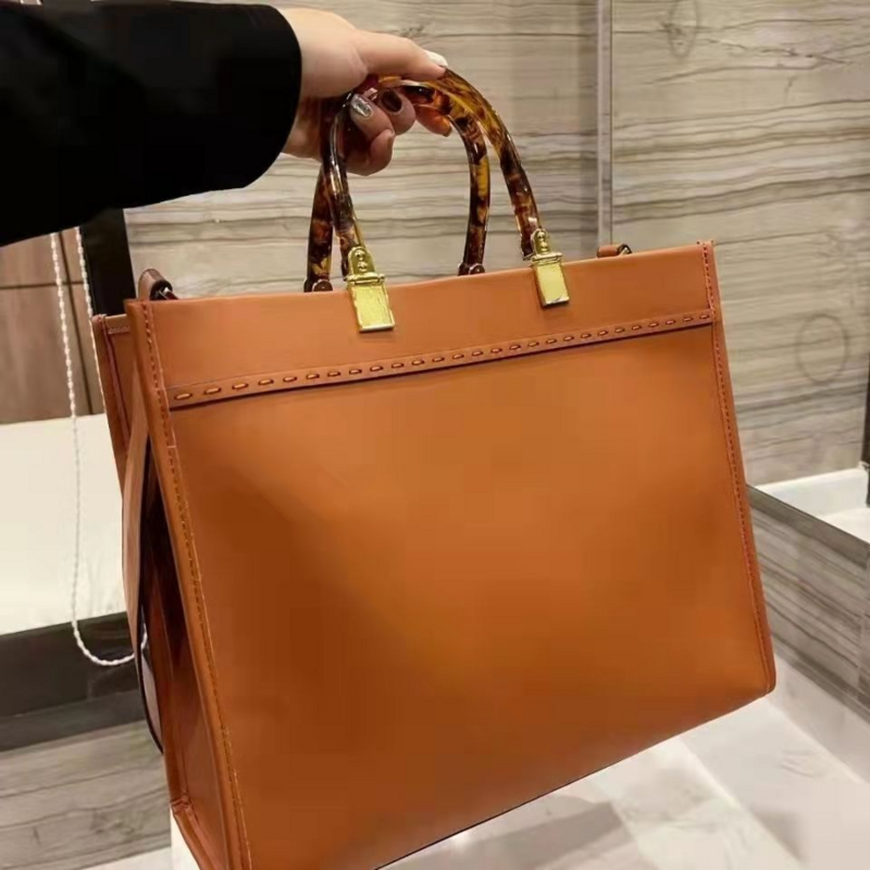 Borsa di marca leggera di lusso femminile 2021 nuova borsa tote borsa femminile borsa grande in pelle bovina borsa a tracolla borsa shopping all-match