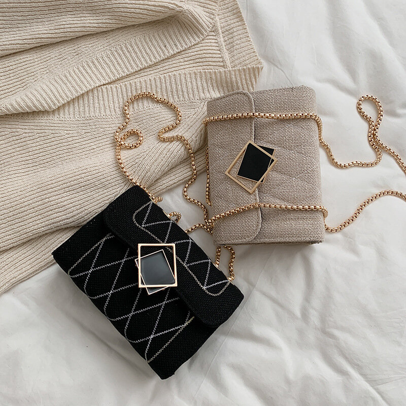 女性用刺繍糸付きチェーンバッグ,小さな四角いショルダーストラップ,女性用メッセンジャーバッグ,コレクション2021