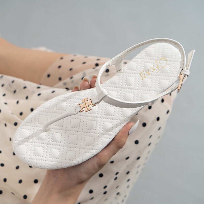 Sandali da donna estate fondo morbido moda scarpe versatili donna 2022 nuovo designer slide infradito in gomma sandali piatti donna
