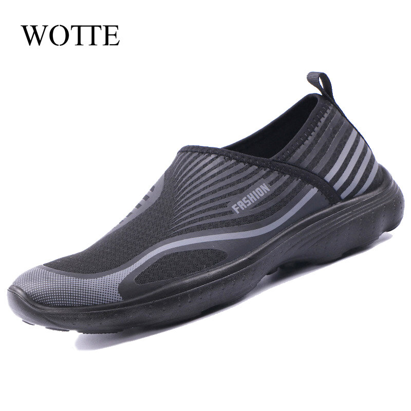 Novos sapatos masculinos mocassins luz andando respirável verão confortável sapatos casuais masculinos tênis zapatillas hombre mais sapatos de casal