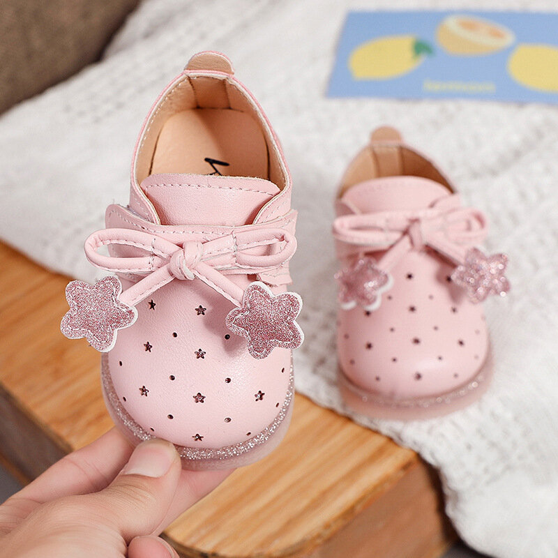 Zapatos planos de cuero para bebés, zapatillas de princesa de fondo suave, primavera y otoño