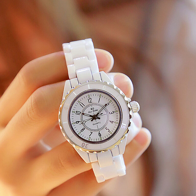 ファッション2019新ホットセラミック時計バンド防水腕時計トップブランドの高級レディース腕時計女性クォーツヴィンテージ女性の腕時計