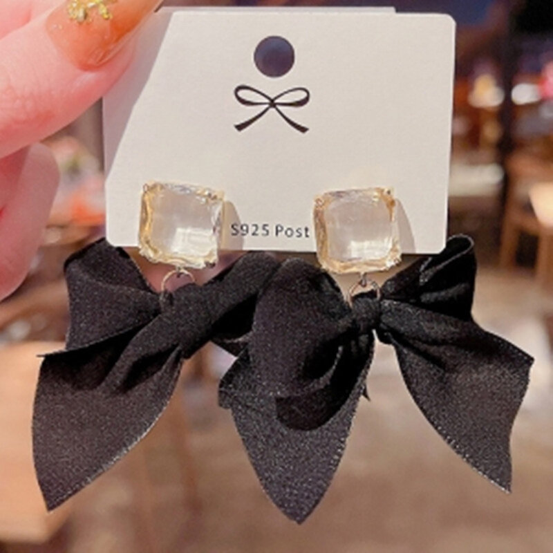 New Korean Sweet Jewelry Black White Bowknot Female Earrings Cute Fabric Lace Bow Fashion Drop Earrings Creative Jewelry Gift