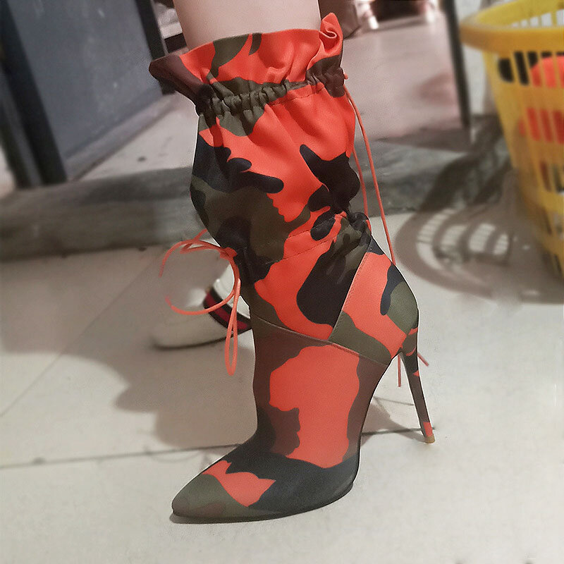 Sepatu Bot Pita Elastis Hak Kamuflase Wanita Sepatu Modis Pergelangan Kaki Ujung Runcing Hak Stiletto Elastis Kain Lentur Sepatu Bot Sedang Wanita