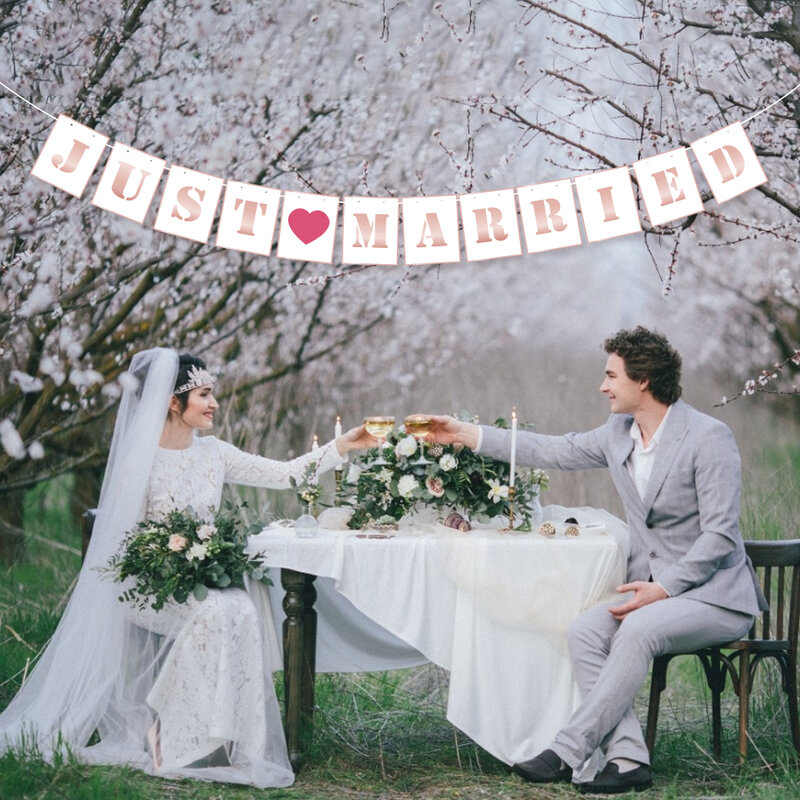 Just Married Wedding Party Decorations DIY Engagement Wall Ceiling Hanging Bunting Party Supplies