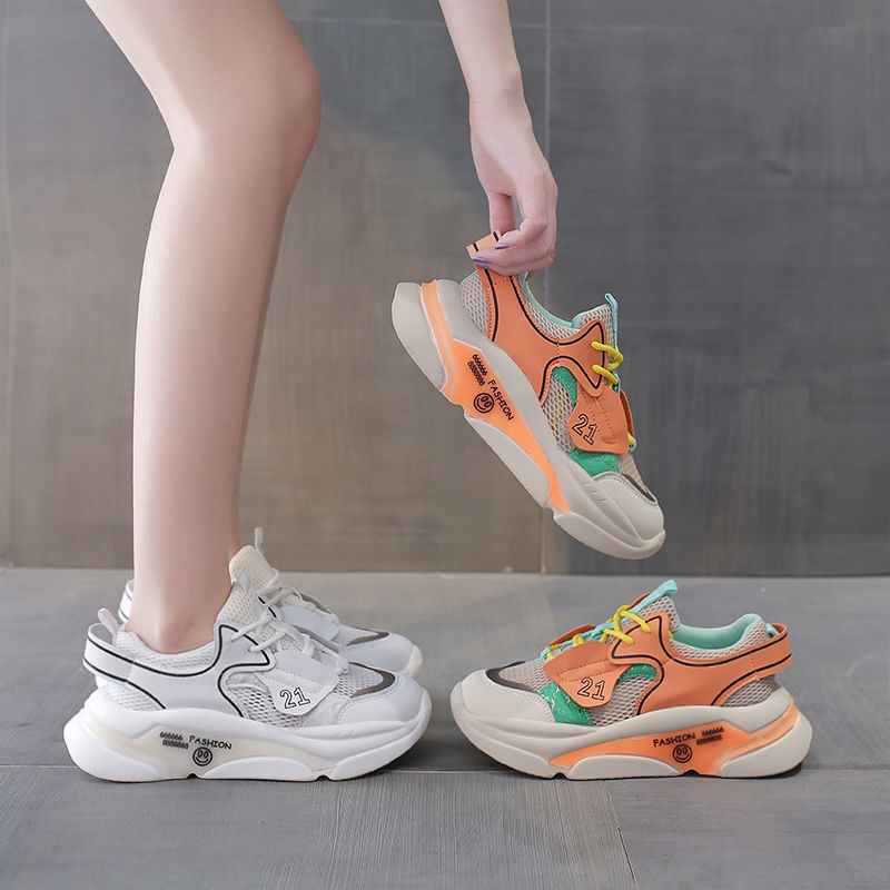 أحذية رياضية بتصميم عصري لعام 2021 ، أحذية نسائية ، أحذية رياضية بنسيج شبكي يسمح بالتهوية وأرضيات سميكة ، أحذية نسائية رائعة