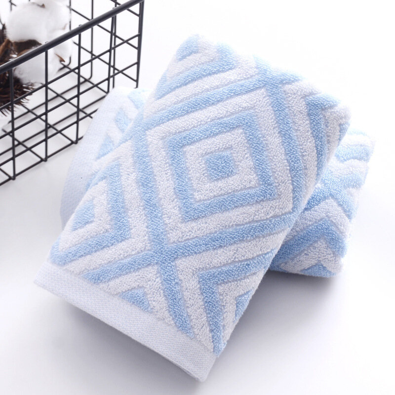 British Style Cotton Lattice Sports Gym Yoga Towel Travel Hotel School Portable Washcloth Bath Towel Supermarket Gifts Toallas
