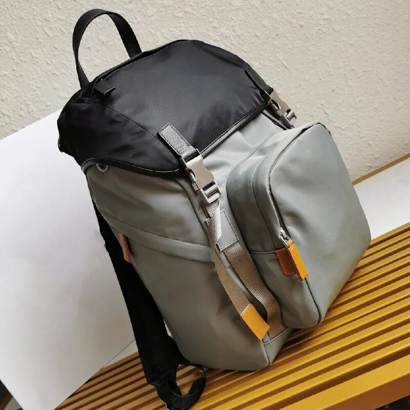2021 Men's Nylon Waterproof Outdoor Travel Student School Bag Backpack27CM