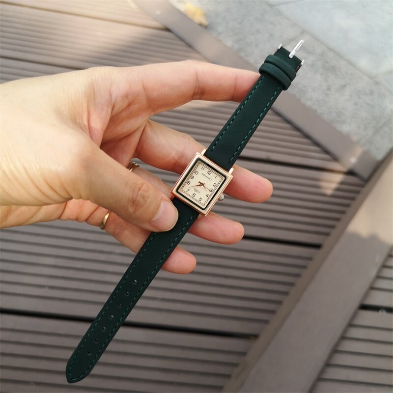 Vintage Lederen Vrouwen Horloges Luxe Mode Vierkante Ontwerp Dames Horloges Casual Kleine Vrouwelijke Quartz Klok Zegarek Damski
