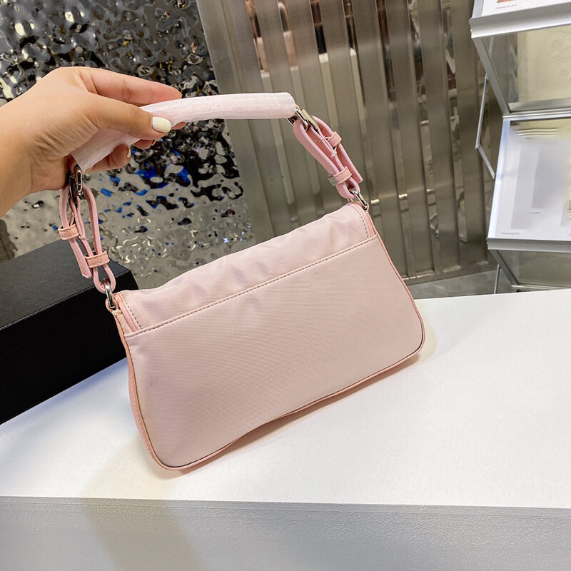 Новая популярная стильная дикая модная простая атмосферная женская сумка для подмышек маленькая милая сумочка