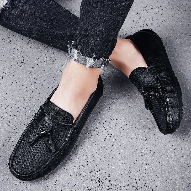 Men Shoes Metal Buckle Loafers slip on All Match Flats hollow out Genuine Leather Shoes outdoor Moccasins Casual Shoes men